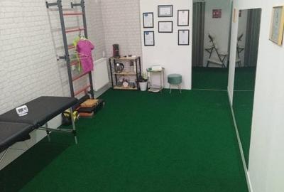 Închiriere- spatiu comercial de inchiriat, Centrul Vechi - vad foarte bun - 2