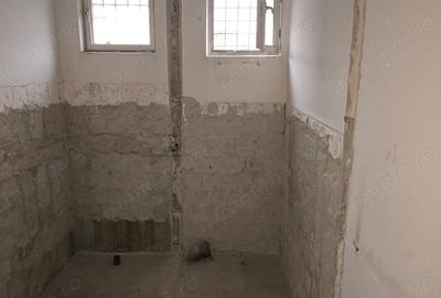 Casă cu 6 camere în Central - 14