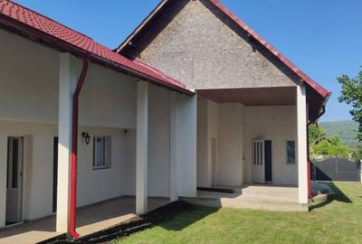 Casa spatioasa – Micesti, Arges, teren generos 2.500 mp, COMISION 0% - 6