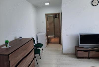 Inchiriez apartament 2 camere- Universitate , zona magazin Bucovina, etaj 2 - 4