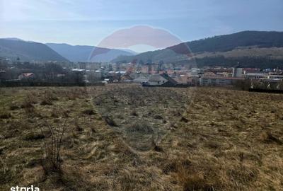 Teren de 2606 mp, în Central - 6