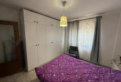 Apartament 2 camere decomandat- Plopilor-etaj intermediar