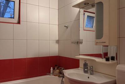 Apartament cu 3 camere decomandat în Dristor - 3