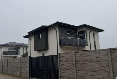Casă cu 4 camere cu Teren 350 Mp în Dragomirești-Vale - 17