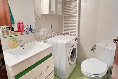 Apartament cu 3 camere decomandat în Central - 3