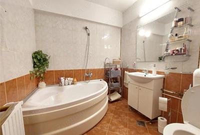 Apartament cu 4 camere decomandat în Transilvaniei - 7