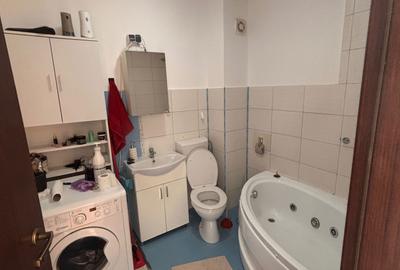 Apartament cu 2 camere decomandat în Florești - 1