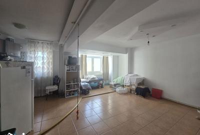 Apartament cu 2 camere decomandat în Mazepa 1 - 3
