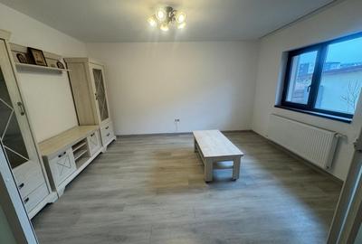 Bucium - Visan , centru , vila insiruita , garaj , libera - 6