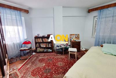 Apartament cu 3 camere decomandat în Central - 10