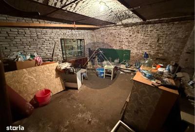 Apartament cu 3 camere în Central - 1