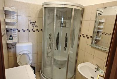 Apartament cu 2 camere decomandat în UTA - 4