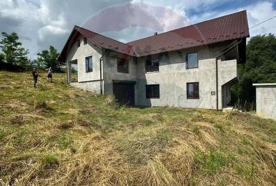 Casa / Vila cu 7 camere de vanzare - 6