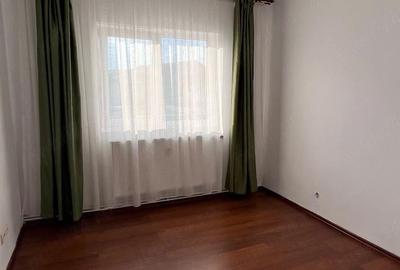 Apartament cu 3 camere decomandat în Aradului - 6