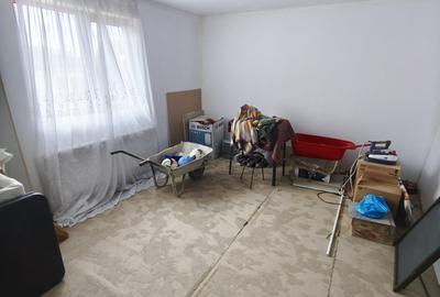 Casă cu 3 camere cu Teren 1259 Mp în Drăgănești - 5