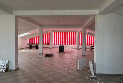 Spațiu comercial, de 1,000 mp, în Anda - 2