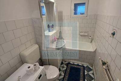 Apartament cu 3 camere decomandat în Florilor - 5