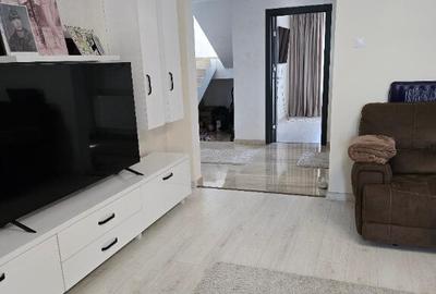 Vila D+P+M, Zona -Episcopia, teren 513 mp, lux, SC-310 , garaj, gaz - 15