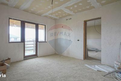 Spațiu comercial, de 700 mp, în Bod - 7