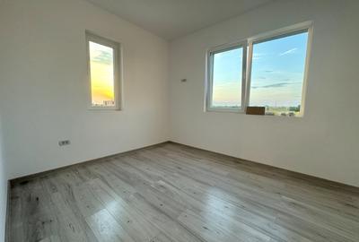Duplex cu 4 camere cu Canalizare în Remetea Mare - 15