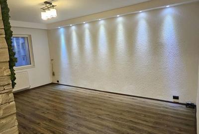 Apartament cu 2 camere decomandat în Peneș Curcanul - 12