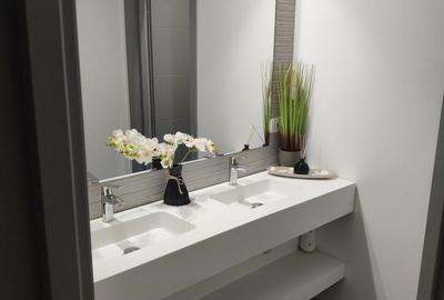 Spațiu comercial, de 15 mp, în Lacu - 1