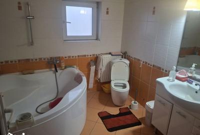 Casă cu 5 camere cu Teren 400 Mp în Sângeorgiu de Mureș - 6