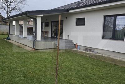 Casa 3 camere, 200 mp, Lazuri - 2