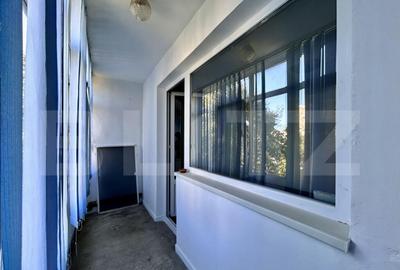 Apartament cu 3 camere, 63 mp, zona Vest - 3