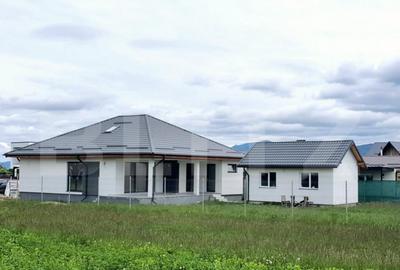 Locuin?a complet utilata, pregatita pentru mutare - 1