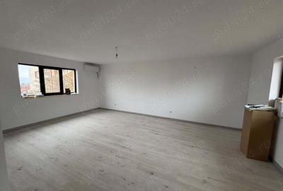 Casă cu 4 camere cu Teren 210 Mp în Cetate - 8
