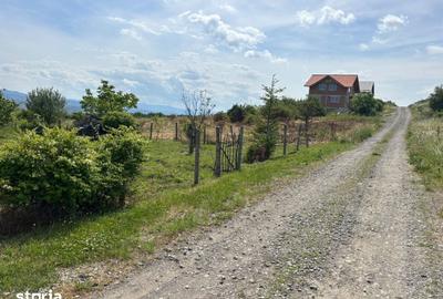 Teren de 537 mp, în Iris