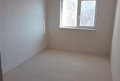 Apartament 4 camere  de vanzare  Centru, - 7