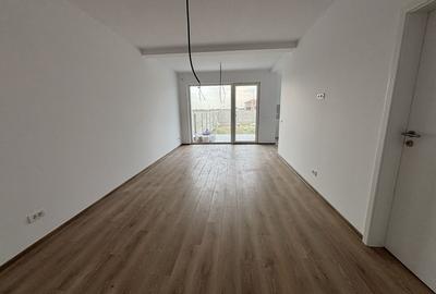 Casă cu 3 camere în Moșnița Nouă - 2