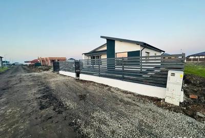 Casă cu 4 camere cu Teren 350 Mp în Berceni - 10