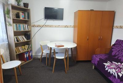 Casă cu 5 camere cu Teren 1000 Mp în Grămești - 12