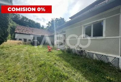 Casă cu 3 camere cu Teren 2088 Mp în Șinca - 1
