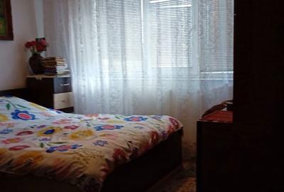 Apartament cu 2 camere decomandat în Micro 20 - 6