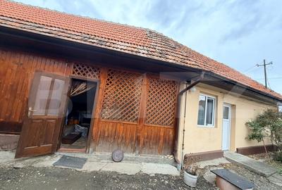 Casă individuală cu 6 camere cu Canalizare în Tohanu Vechi - 4