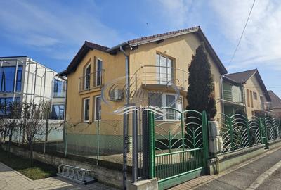 Duplex cu 5 camere cu Canalizare în Someșeni - 1