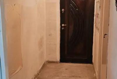 Apartament cu 2 camere semidecomandat în 9 Mai - 4