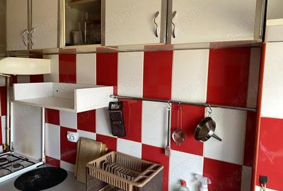 Garsonieră decomandată în Central - 2