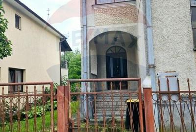 Casă individuală cu 5 camere cu Canalizare în Ultracentral - 3