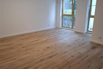 Birou, de 60 mp, în Central - 2