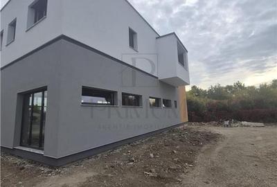 Apartament cu 3 camere decomandat în Ciarda Roșie - 3