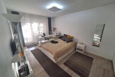 Ap.cu 1 camera Et 1 cu centrala proprie Complexul Studentesc - 3