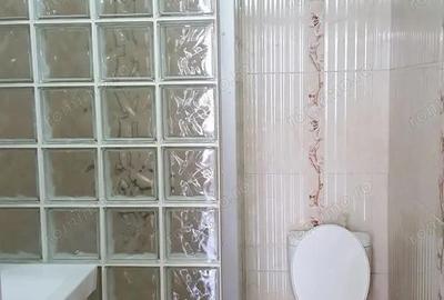 Apartament cu 2 camere decomandat în P-ța Universității - 1