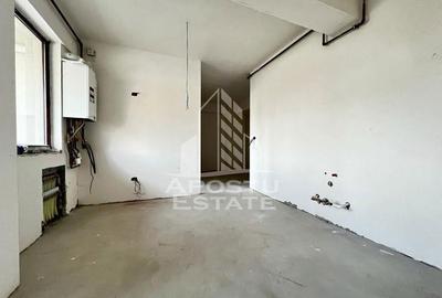 Apartament cu 3 camere semidecomandat în Alfa