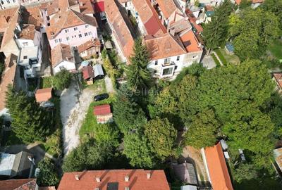 Teren Construcții intravilan de 330 mp, în Central