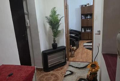 Apartament cu 2 camere decomandat în Central - 4
